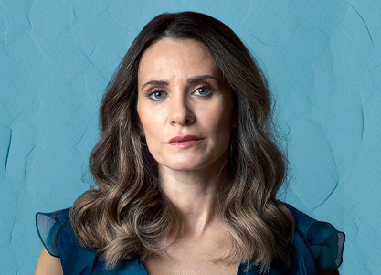 Elena Ballesteros interpreta a NORA HELMER